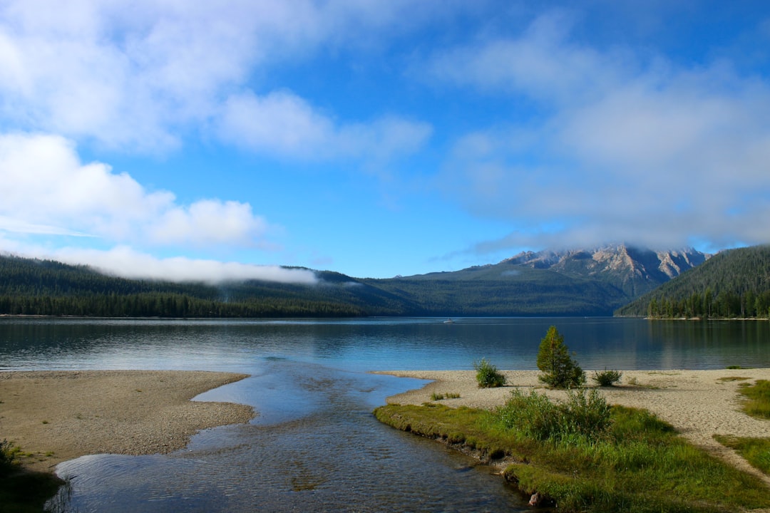 2026 Viral TikTok Destinations in the Western US: Route of the Hiawatha, Redfish Lake, and Arches National Park Guide