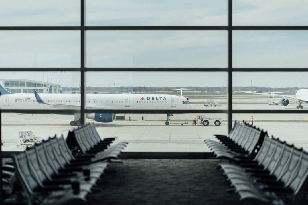 Delta Flight Emergency Detroit Landing 2026: What Passengers Need to Know About Flight Safety and Compensation